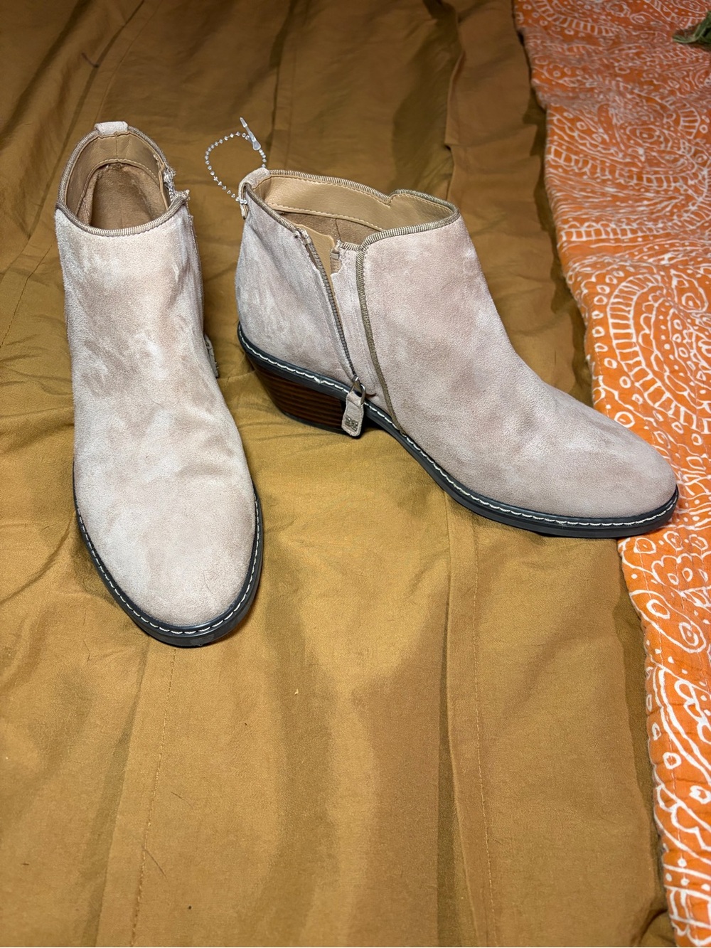 Sam Edelman Pryce Waterproof Suede Ankle Bootie Putty Beige